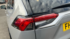 Toyota RAV4 2.5 VVT-i Hybrid Dynamic 5dr CVT 2WD Hybrid Estate